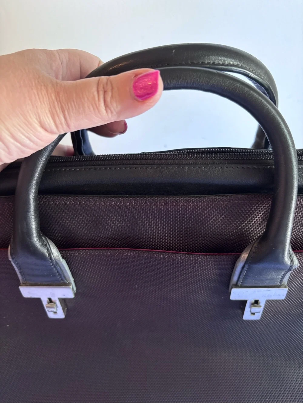 Tumi Elements Collection Briefcase maroon (wine/burgundy) and black 2-tone